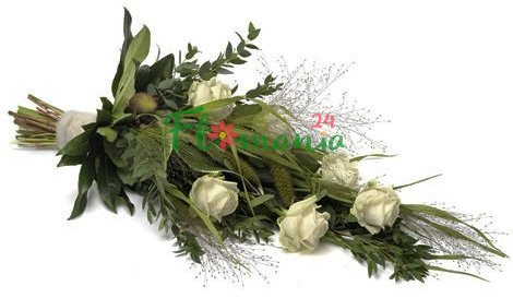Букет из белых роз траурный